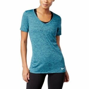 Nike. Dry-Fit V-neck Tee. Size Small.